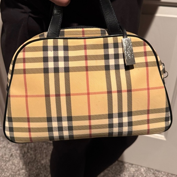 Burberry Nova Check Handbag PVC - Picture 3 of 16
